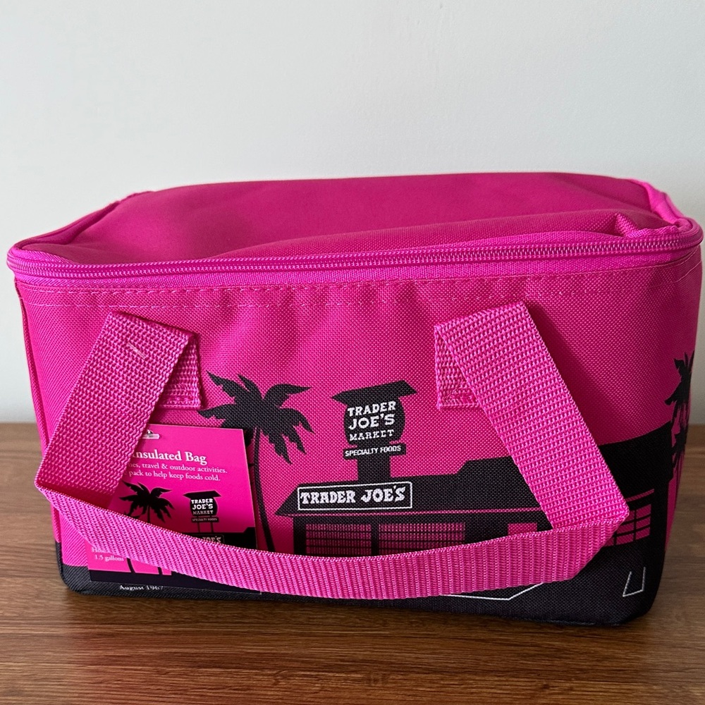 NWT Trader Joe's Mini Pink Insulated Food Storage Bag